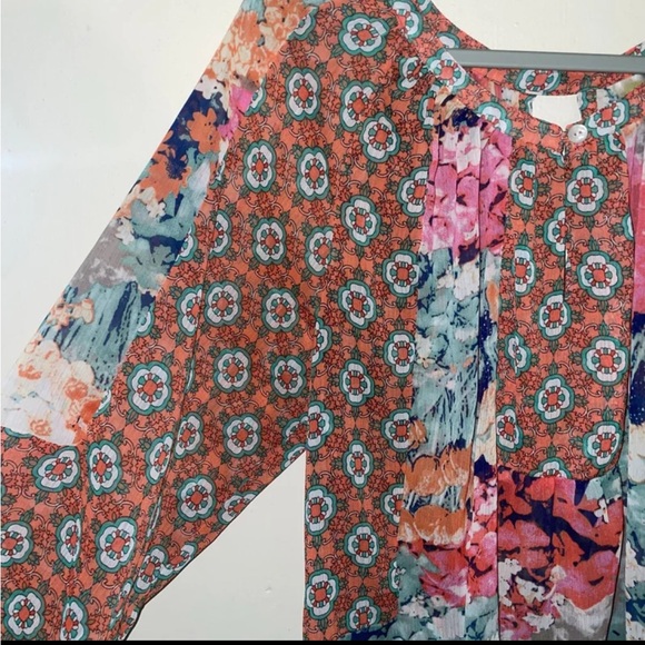 fig and flower Tops - Anthropologie 💮 fig and flower patchwork boho top large